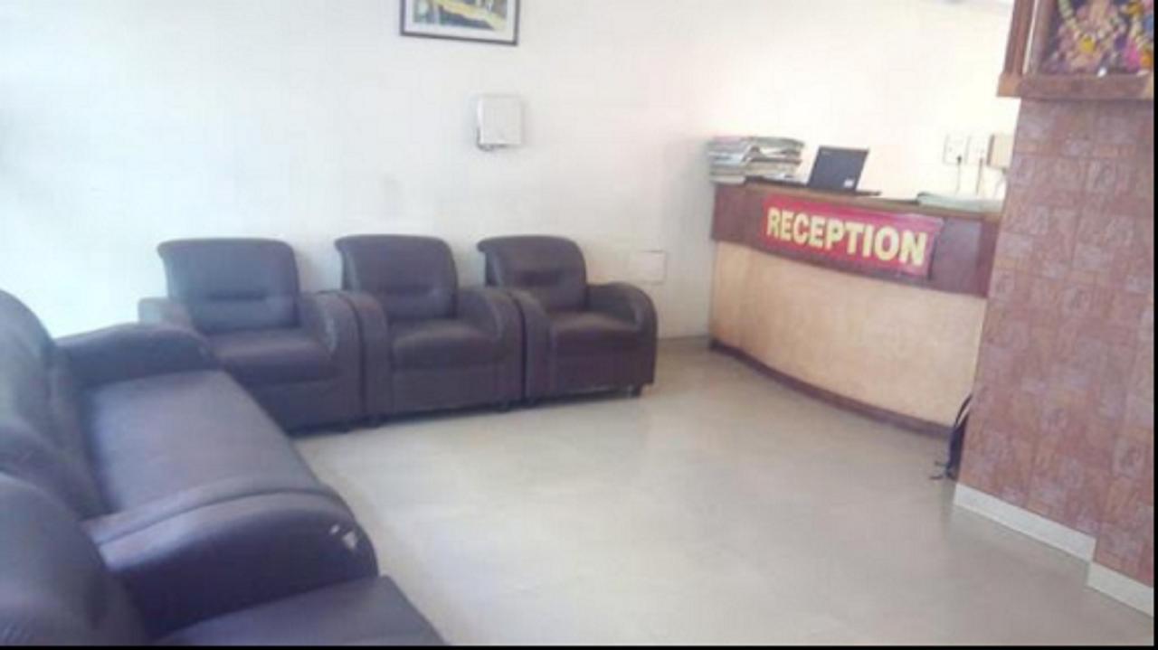 Hotel Rajdeep Pune Eksteriør bilde