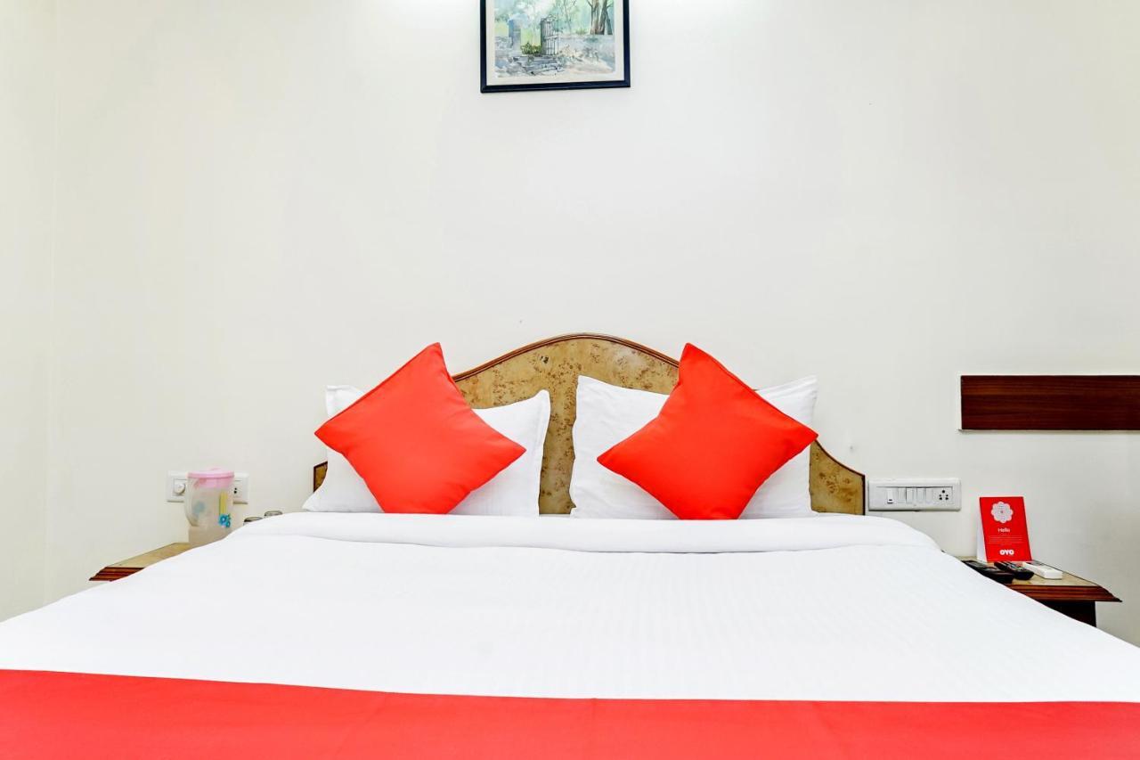 Hotel Rajdeep Pune Eksteriør bilde